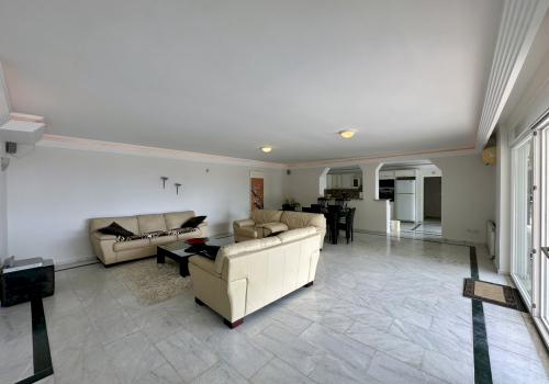 Alcon Villa - 4 soveværelser villa med privat pool i Alanya