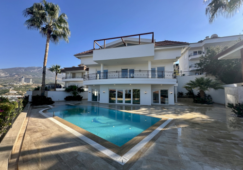 Ocean Palm Villas - Unik luksusvilla til salg med havudsigt.