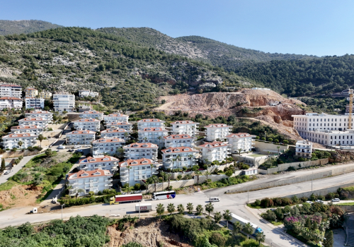 Uygun Cleopatra III – Møbleret 3+1 Penthouse med Havudsigt